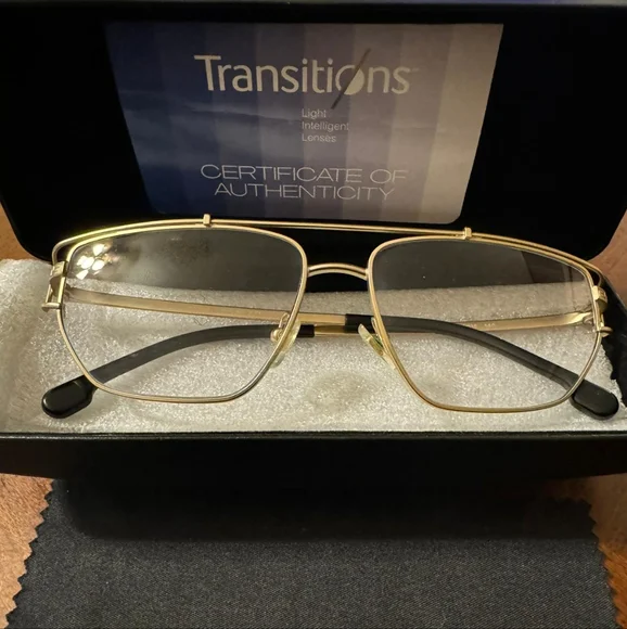 Versace Retro Glasses - Picture 10 of 10